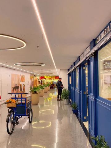 Você já conhece a Alameda Gastronômica do Teresópolis Shopping? ✨

Um espaço moderno, acolhedor e pensado para transformar cada visita em uma experiência ainda mais especial! Venha conhecer!